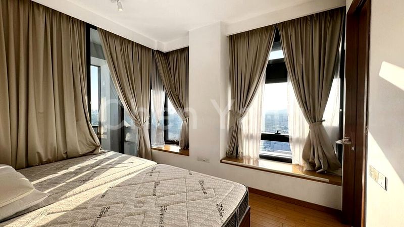 4 Bed Condo for Sale in  Nouvel 18 - Image 1